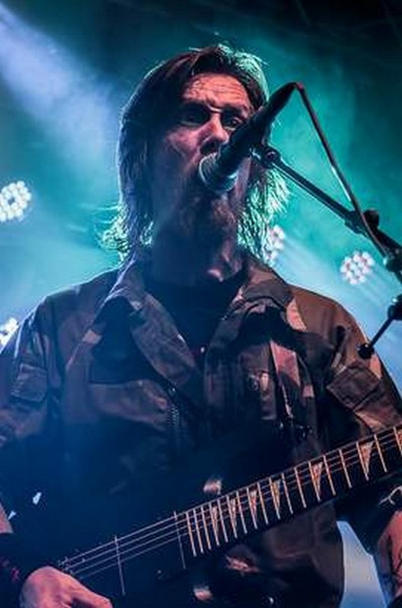 Mike Lee Bass